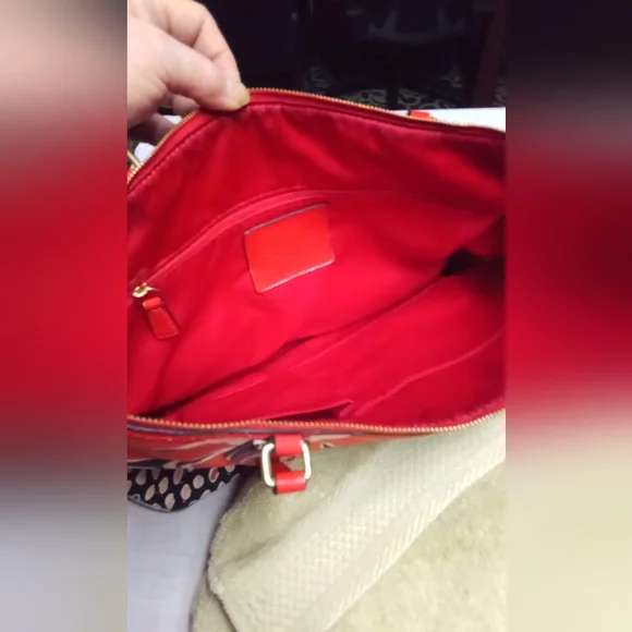 Coach Red and Black Floral Tote Bag - Picture 4 of 7